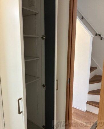 ファミリエ如是A棟の物件内観写真